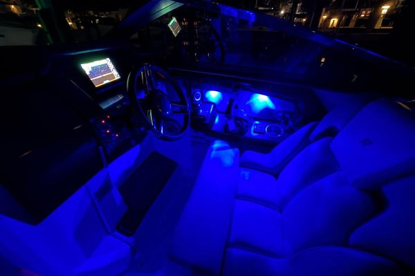 2022 29′ Four Winns H290 OB