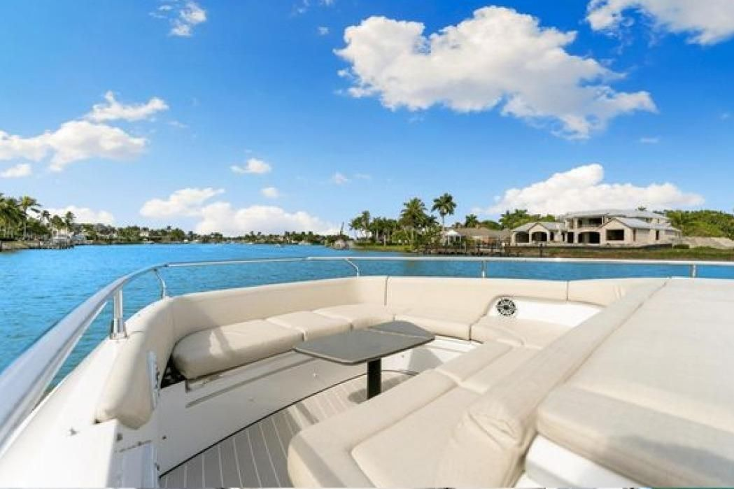 2023 42′ Azimut Verve 42