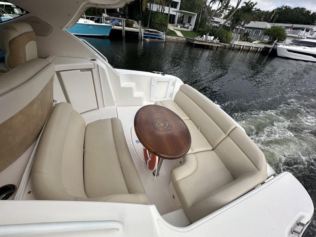 2008 35′ Tiara Yachts 3500 Sovran