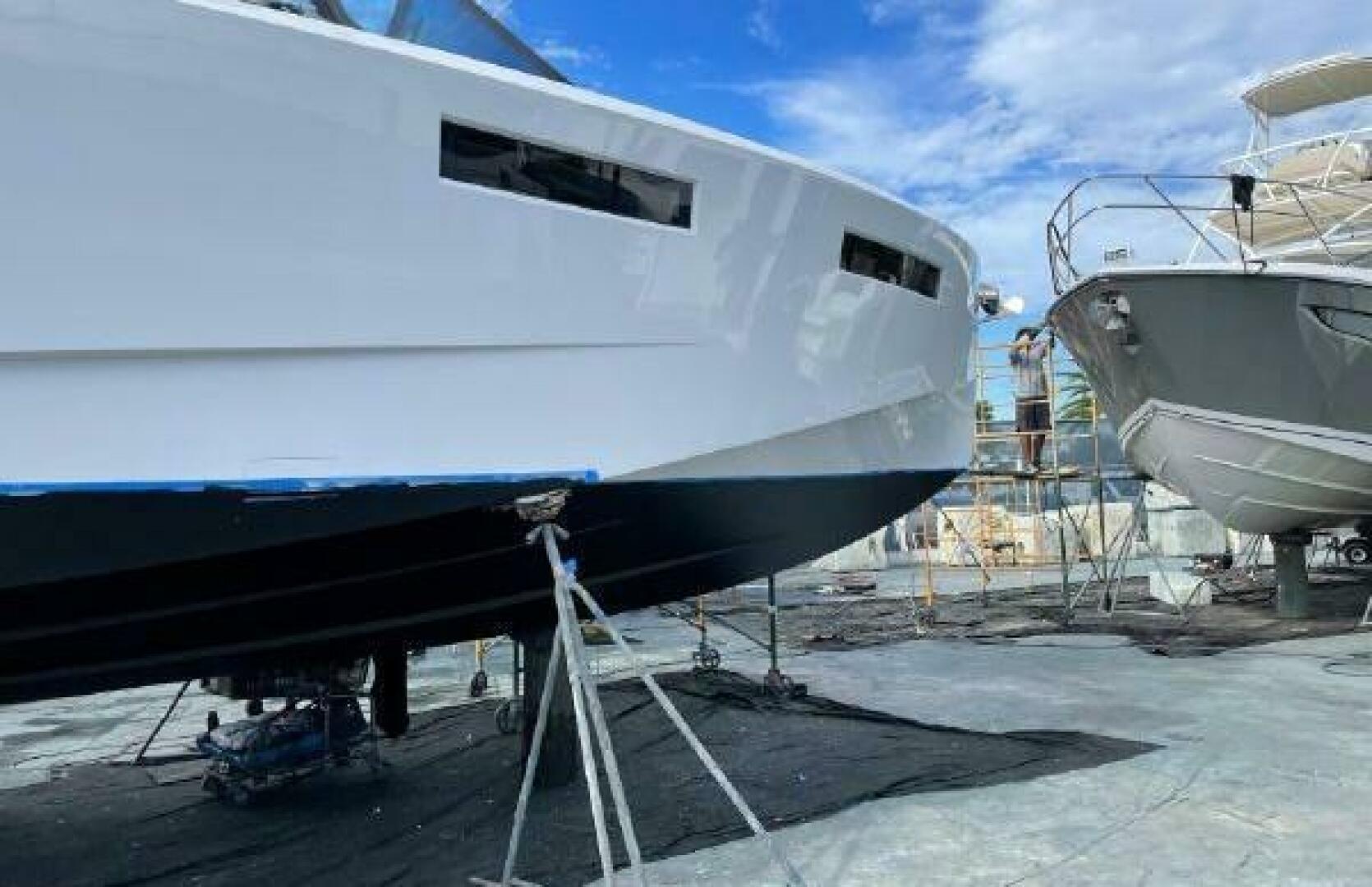 2017 43′ Evo Yachts 43