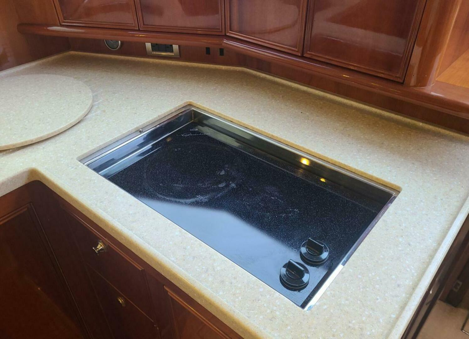 2009 47′ Riviera 47 Enclosed Flybridge Series II