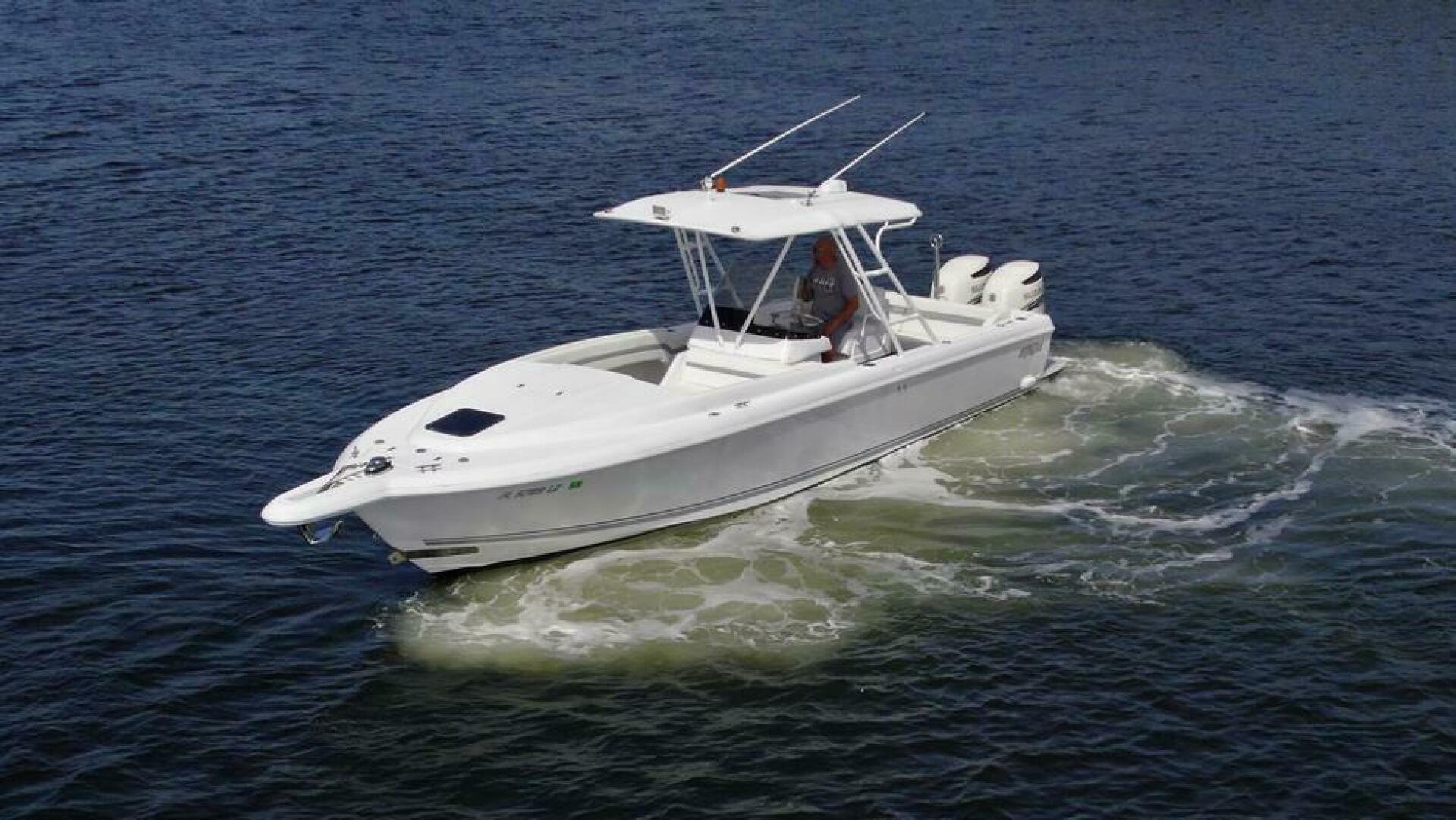 2003 32′ Intrepid 323 Cuddy