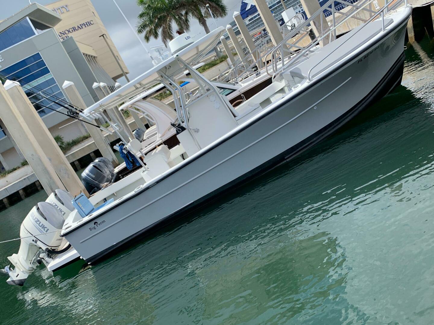 2011 28′ Dusky 28 XL
