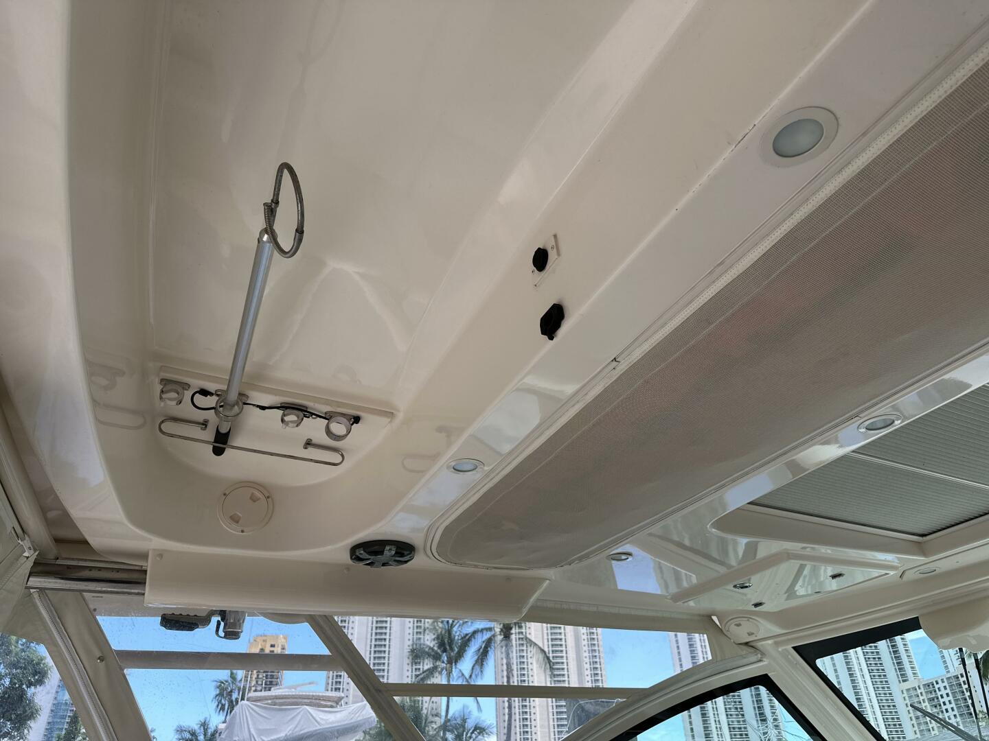 2017 37′ Grady-White Freedom 375