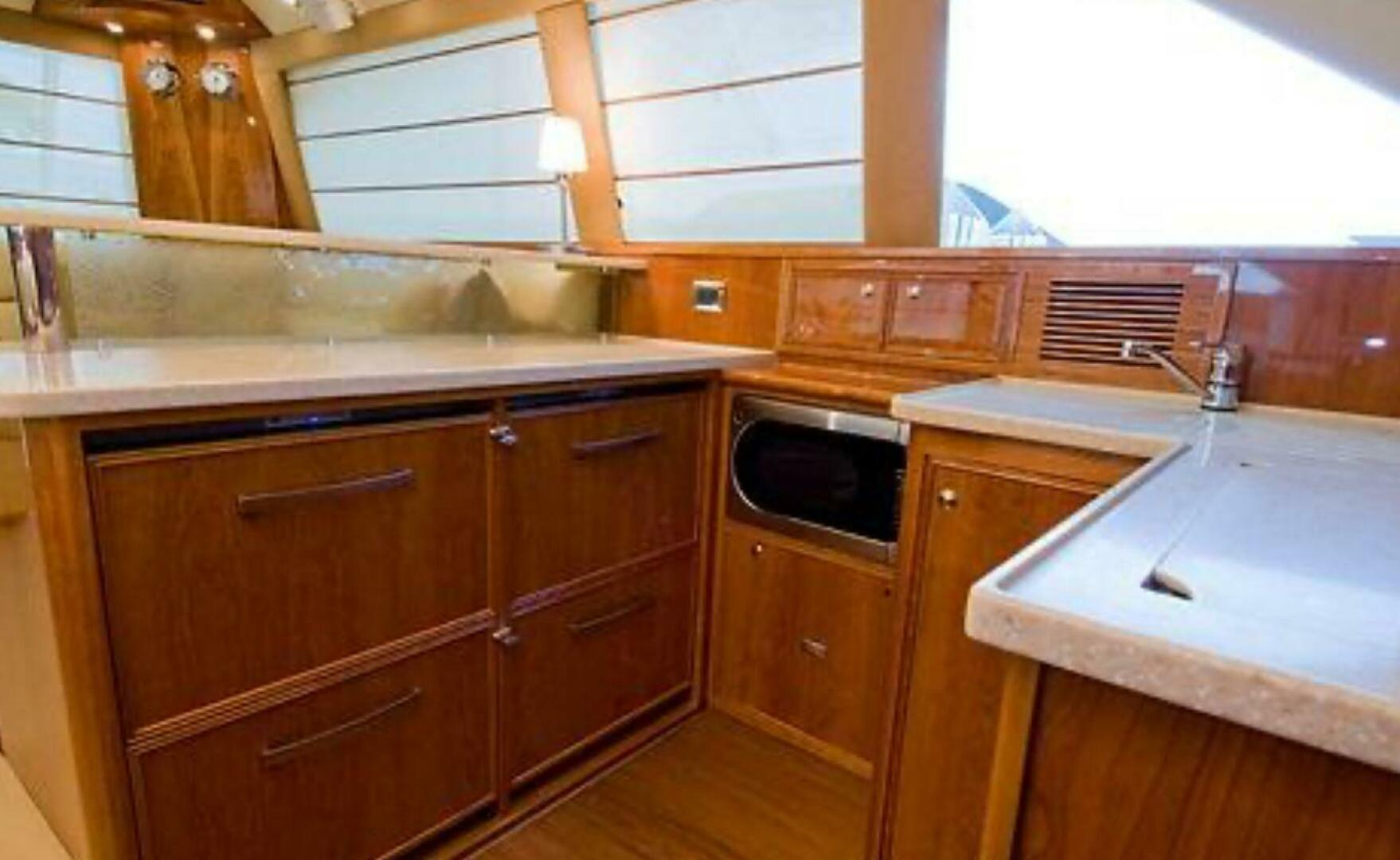 2009 47′ Riviera 47 Enclosed Flybridge Series II