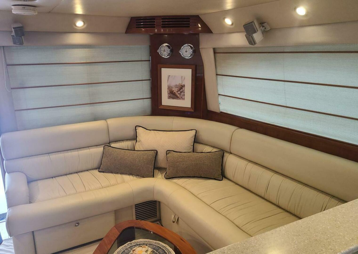 2009 47′ Riviera 47 Enclosed Flybridge Series II