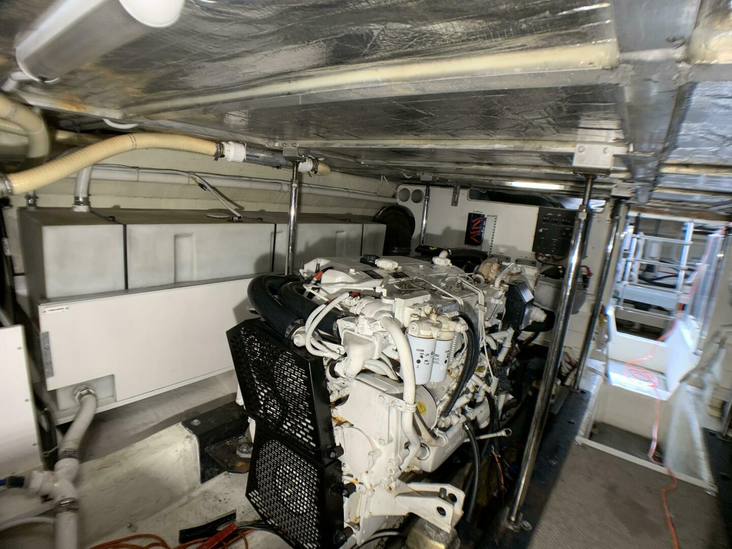 2006 56′ Carver 56 Voyager
