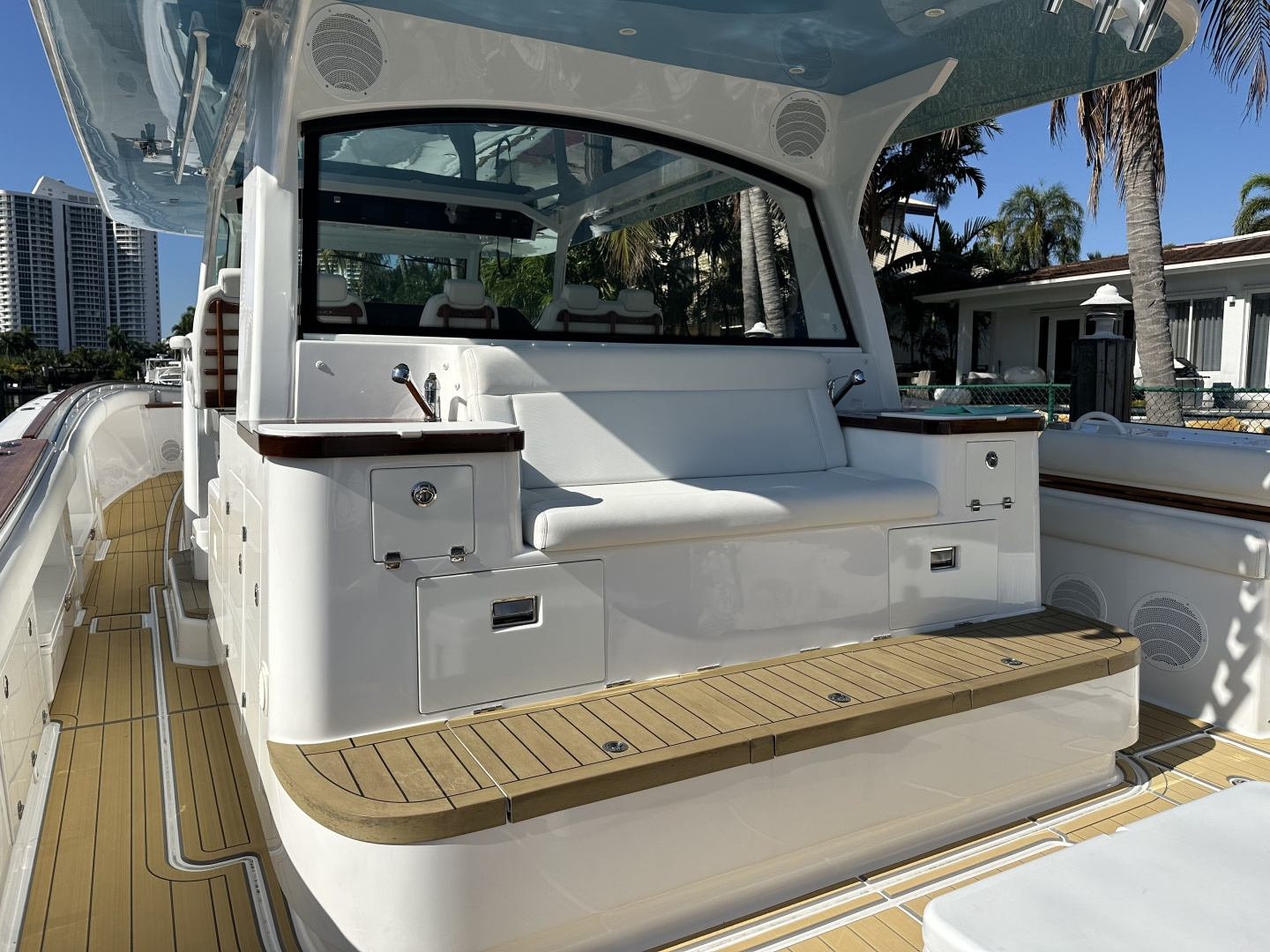 2021 65′ HCB 65 Estrella