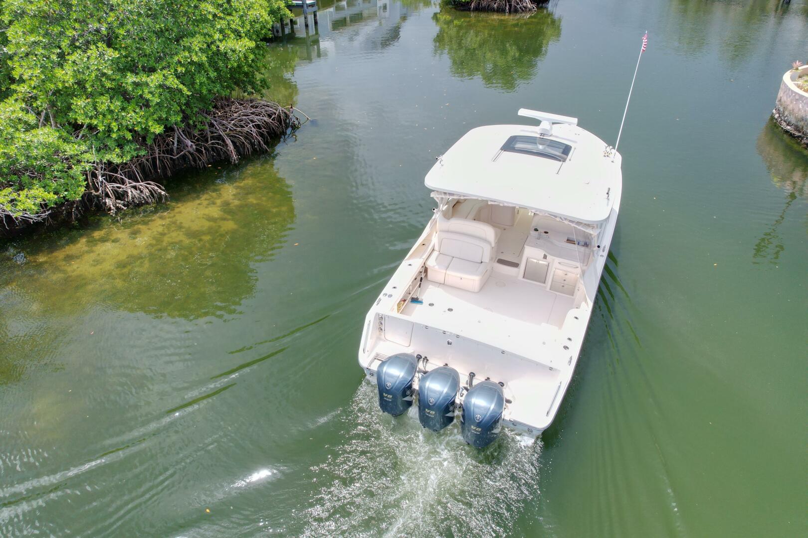2017 37′ Grady-White Freedom 375
