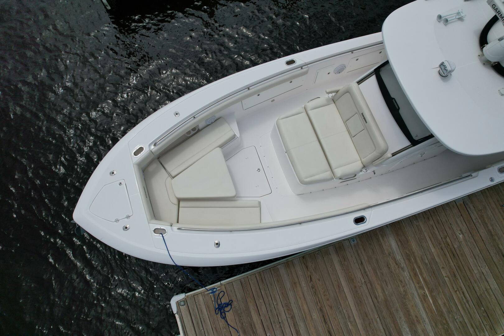 2017 43′ Everglades 435 Center Console