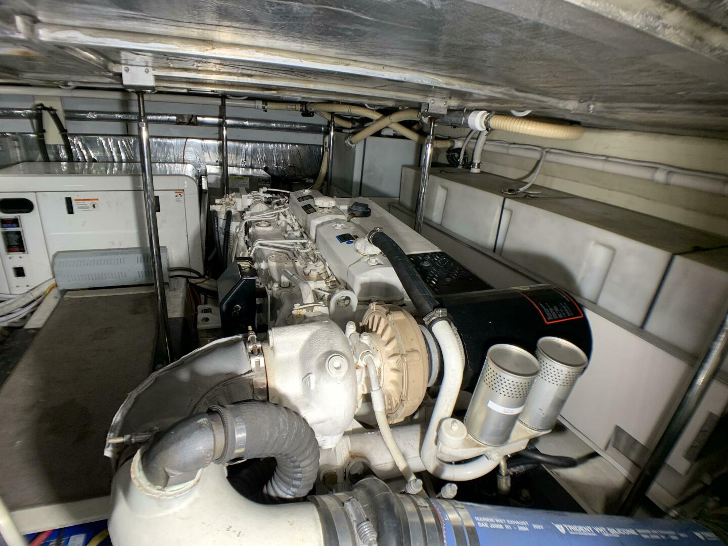 2006 56′ Carver 56 Voyager