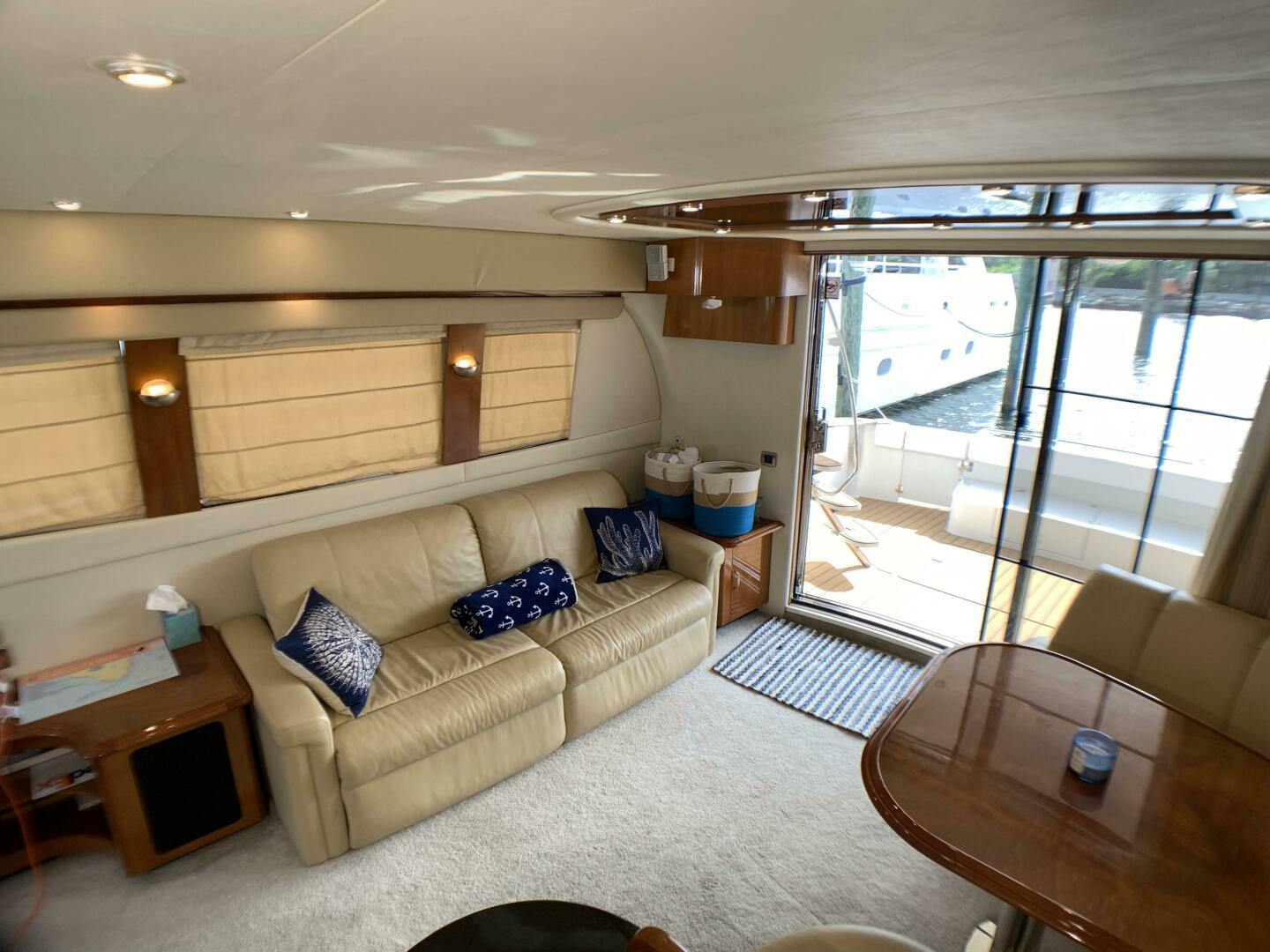 2006 56′ Carver 56 Voyager