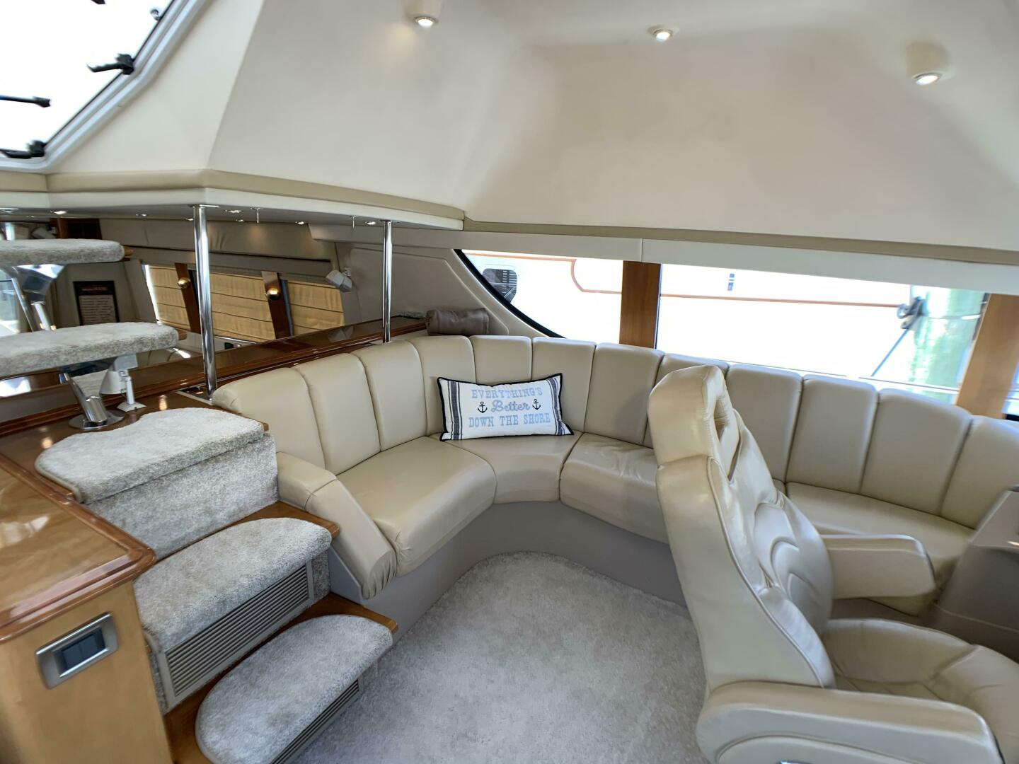 2006 56′ Carver 56 Voyager