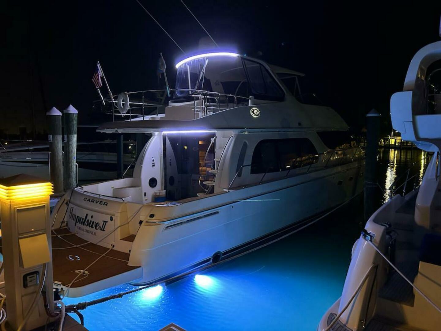 2006 56′ Carver 56 Voyager