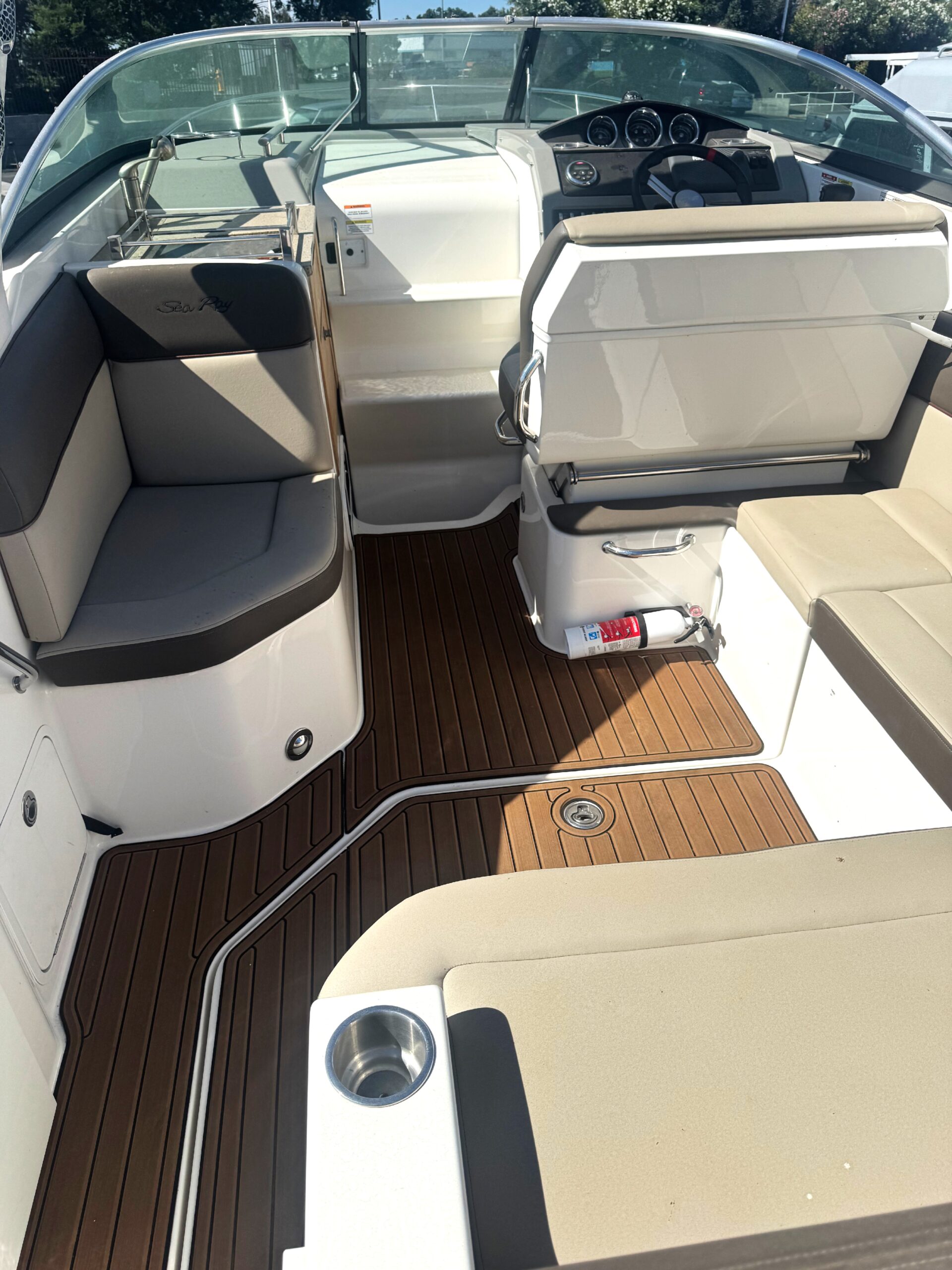 2014 Sea Ray 260 Express