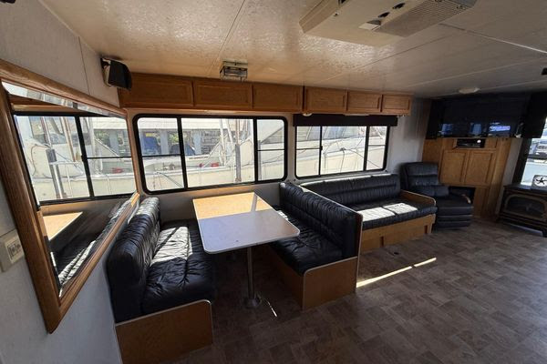 1998 Patio Cruiser 55