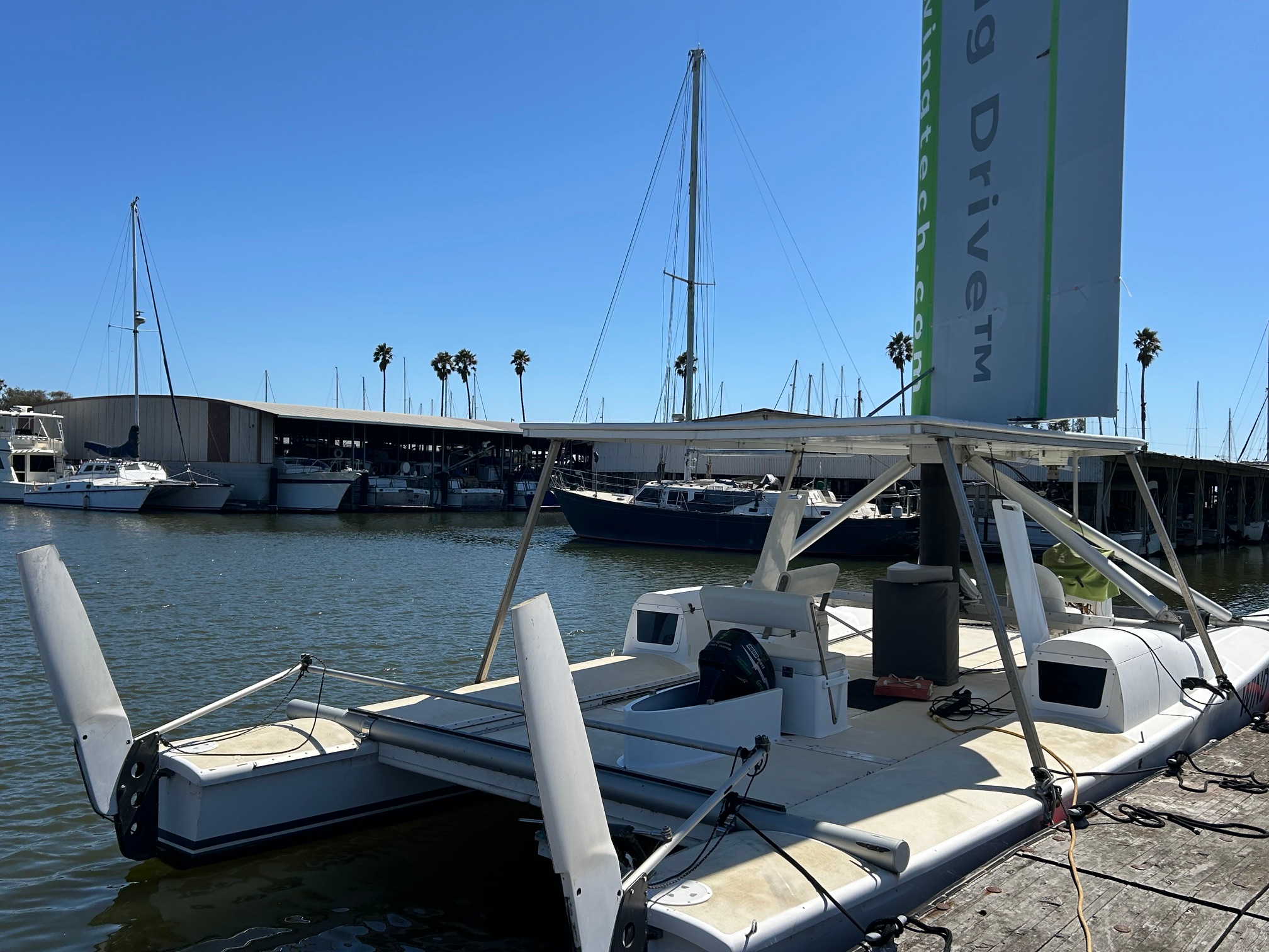 2005 33′ Custom Reynolds Fixed Wing Catamaran