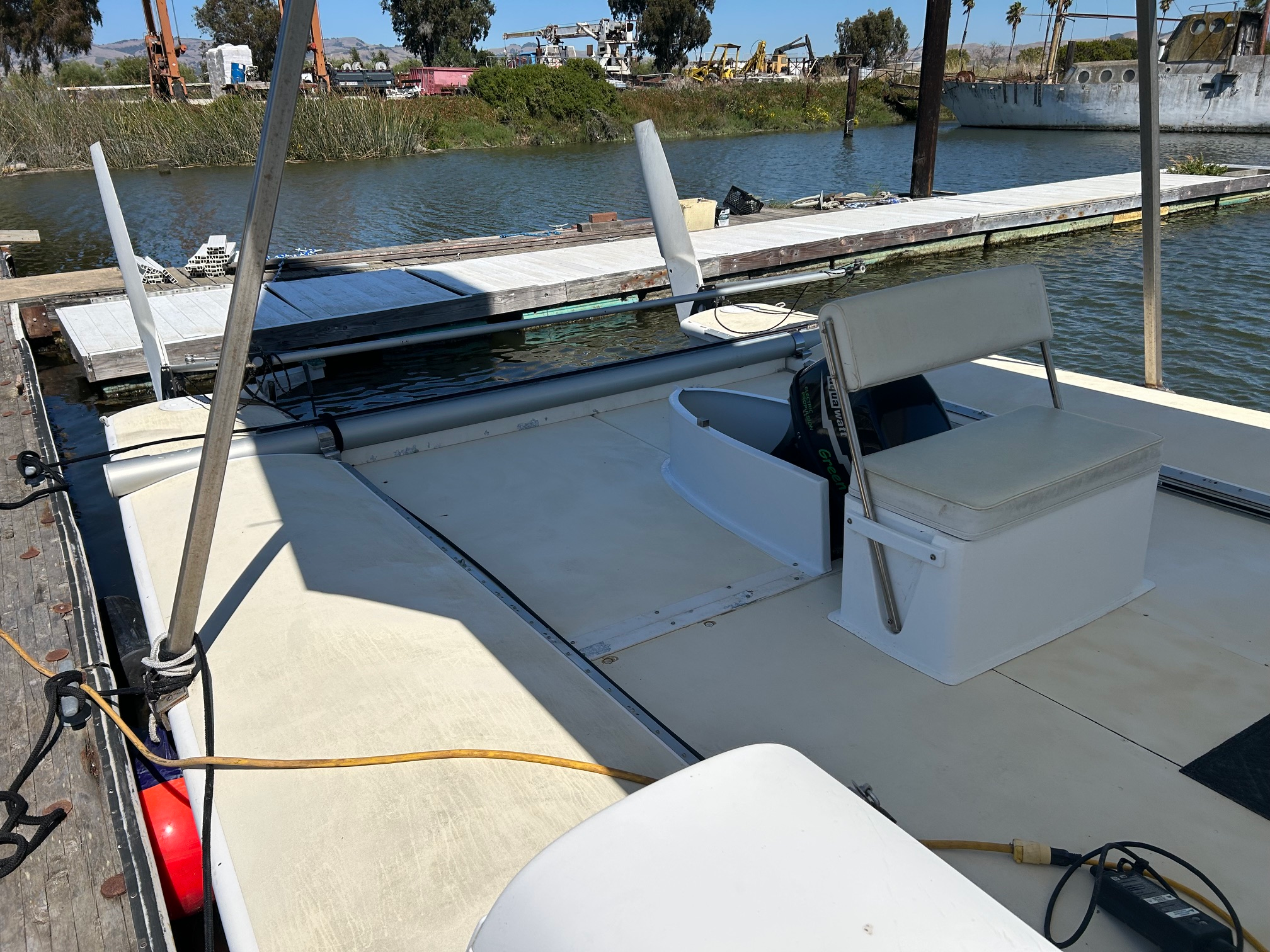 2005 33′ Custom Reynolds Fixed Wing Catamaran