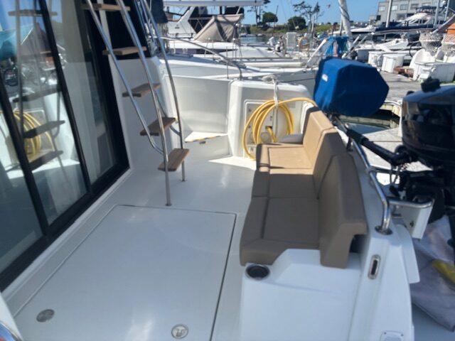 2016 37′ Jeanneau 37F Velasco