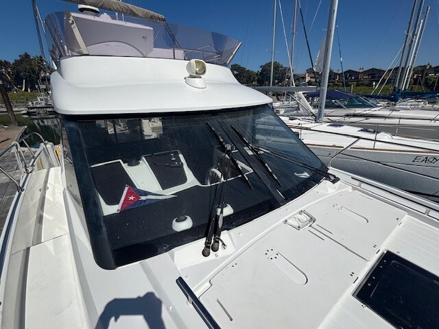 2016 37′ Jeanneau 37F Velasco
