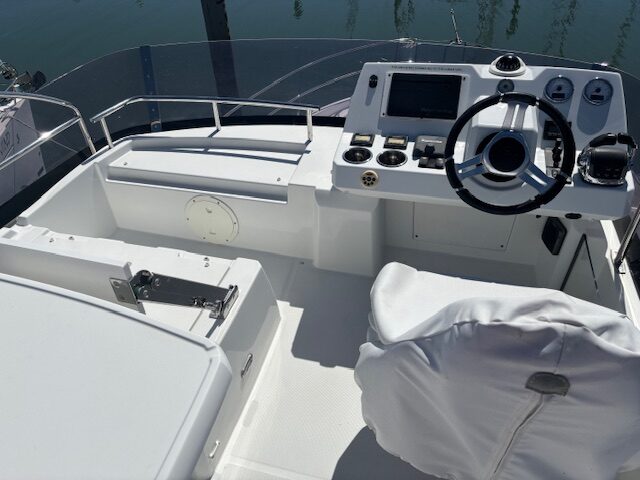2016 37′ Jeanneau 37F Velasco