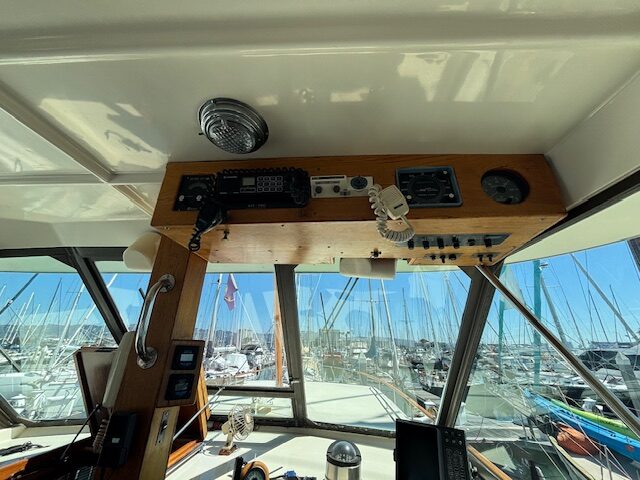 1978 43′ Hatteras Double Cabin Motor Yacht