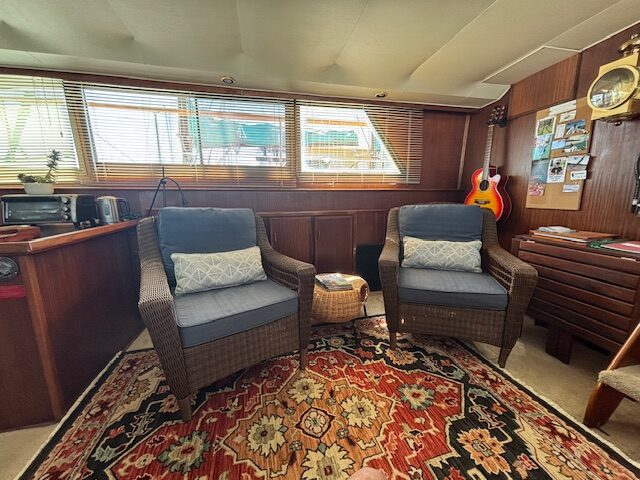 1978 43′ Hatteras Double Cabin Motor Yacht