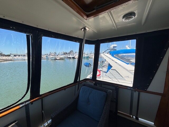 1978 43′ Hatteras Double Cabin Motor Yacht