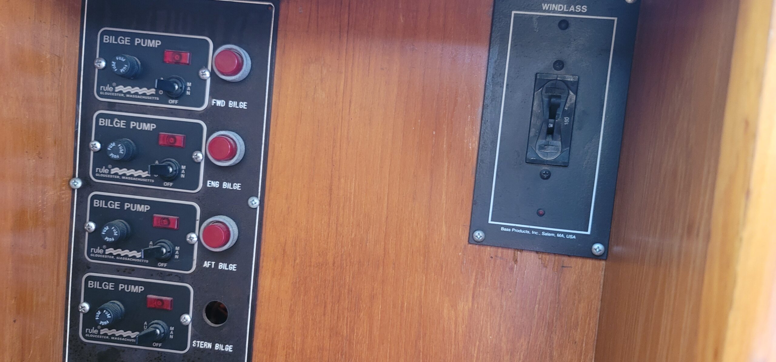 1987 60’ Symbol Cockpit Motor Yacht
