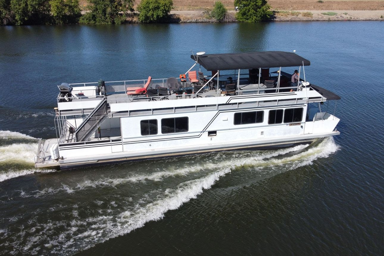 1998 Patio Cruiser 55