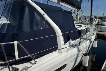 1999 34′ Hunter 340