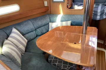 1999 34′ Hunter 340