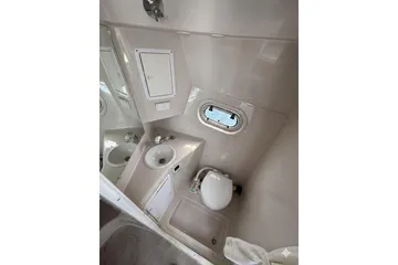 2000 28′ Four Winns 288 Vista