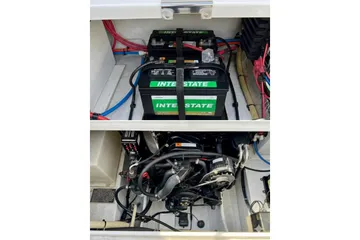 2000 28′ Four Winns 288 Vista