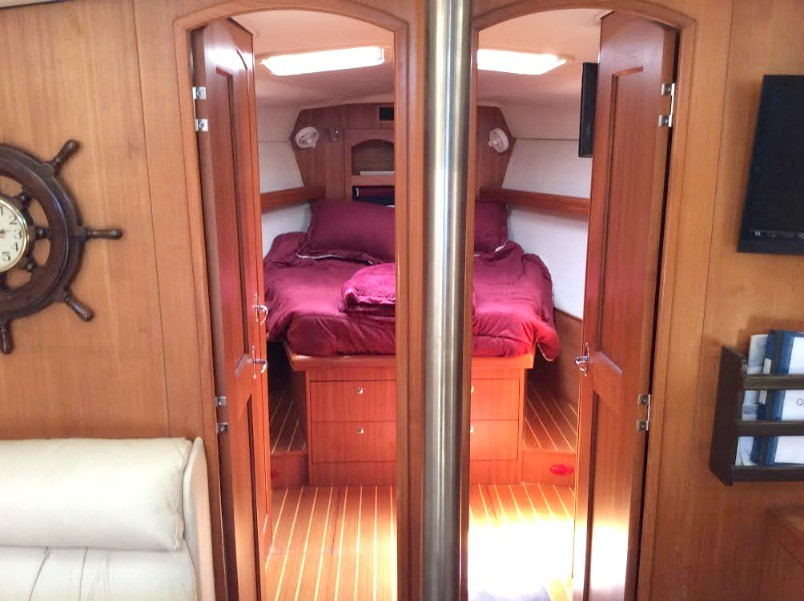 2004 46′ Hunter 466 3-Cabin