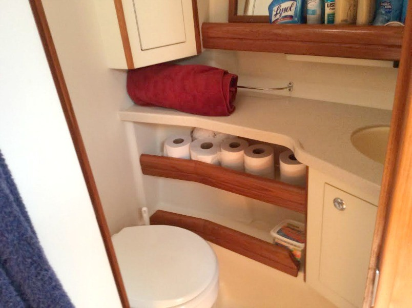 2004 46′ Hunter 466 3-Cabin