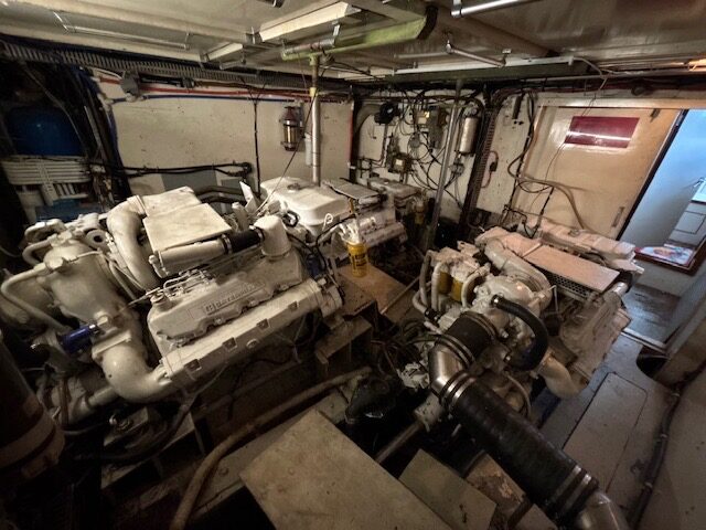1987 60’ Symbol Cockpit Motor Yacht
