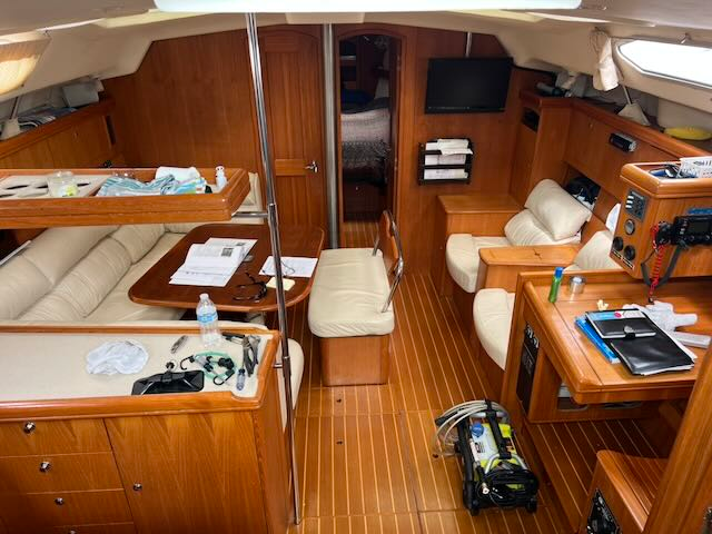 2004 46′ Hunter 466 3-Cabin
